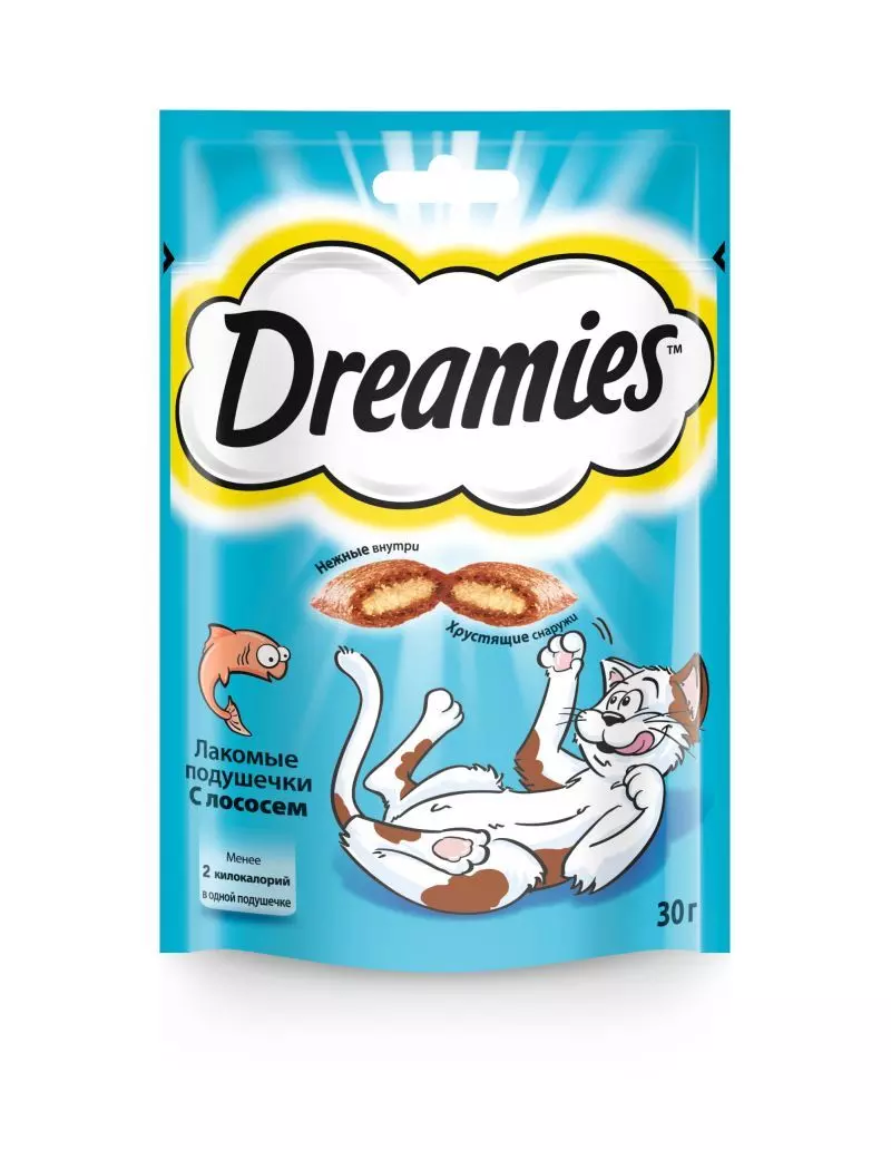 Лакомство для кошек Dreamies подушечки с лососем 30 г