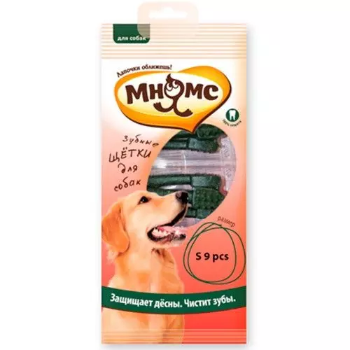 Лакомство для собак средних и мелких пород Мнямс Зубная щетка зеленая 90 мм